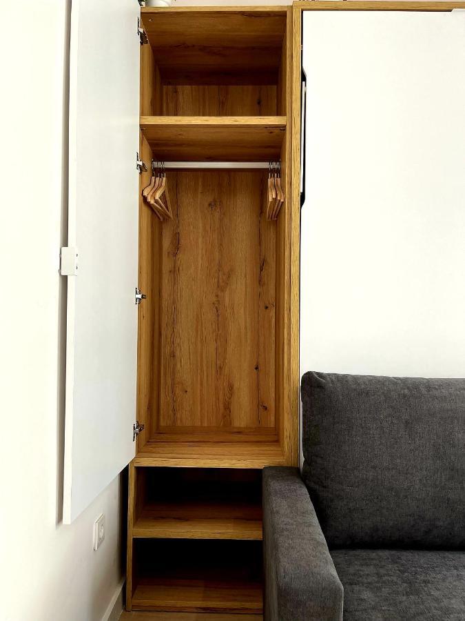 Town Hall Suite Аликанте Екстериор снимка